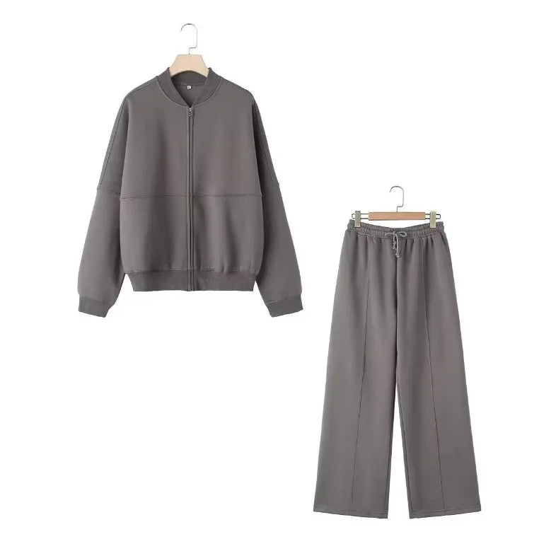 SNKRD LuxeVelvet™ 2-Piece Retro Bomber Set for Women